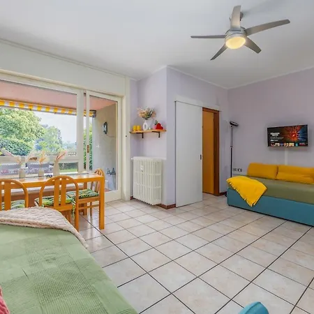 Immerso Nella Natura A Due Passi Dal Maggiore