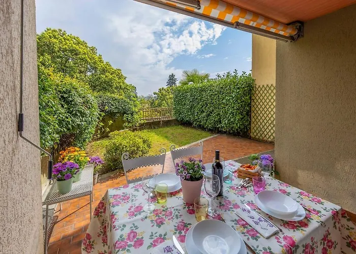 Apartment Immerso Nella Natura A Due Passi Dal Maggiore *